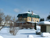 Auberge Chez Ignace in winter